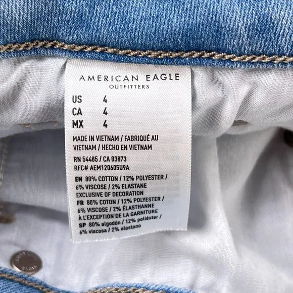 AE American Eagle Curvy Hi Rise Shortie Raw Hem Light Blue Denim Shorts Size 4 - Picture 7 of 8